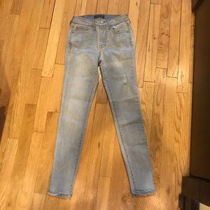 Aeropostale Light wash Jeans